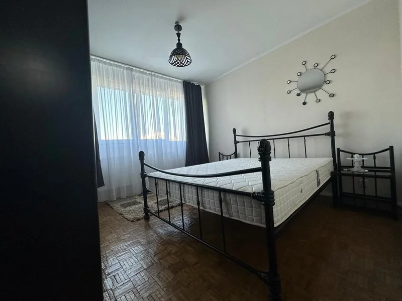 Apartament 2 camere mobilat, Metrou Eroii Revolutiei 1 minute Metrou